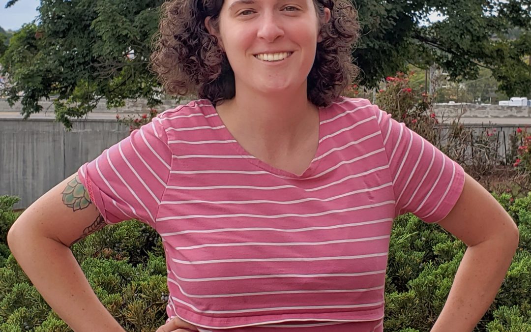 Lexy Close named Educator of the Year for her work with beginning farmers in Northeast Tennessee through Field School